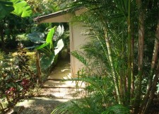 Walk to the beach - three houses for sale in Costa Rica